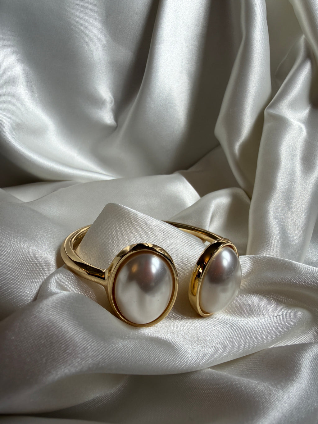 Opaline Cuff