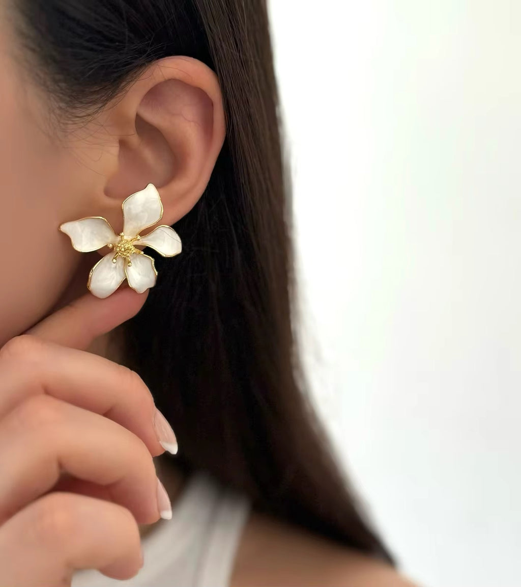Petalia Earrings