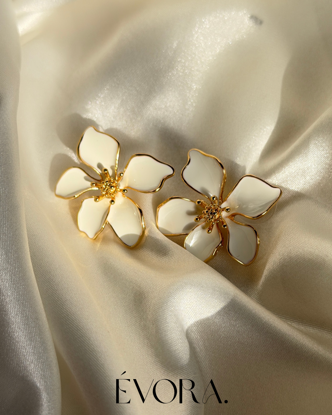 Petalia Earrings