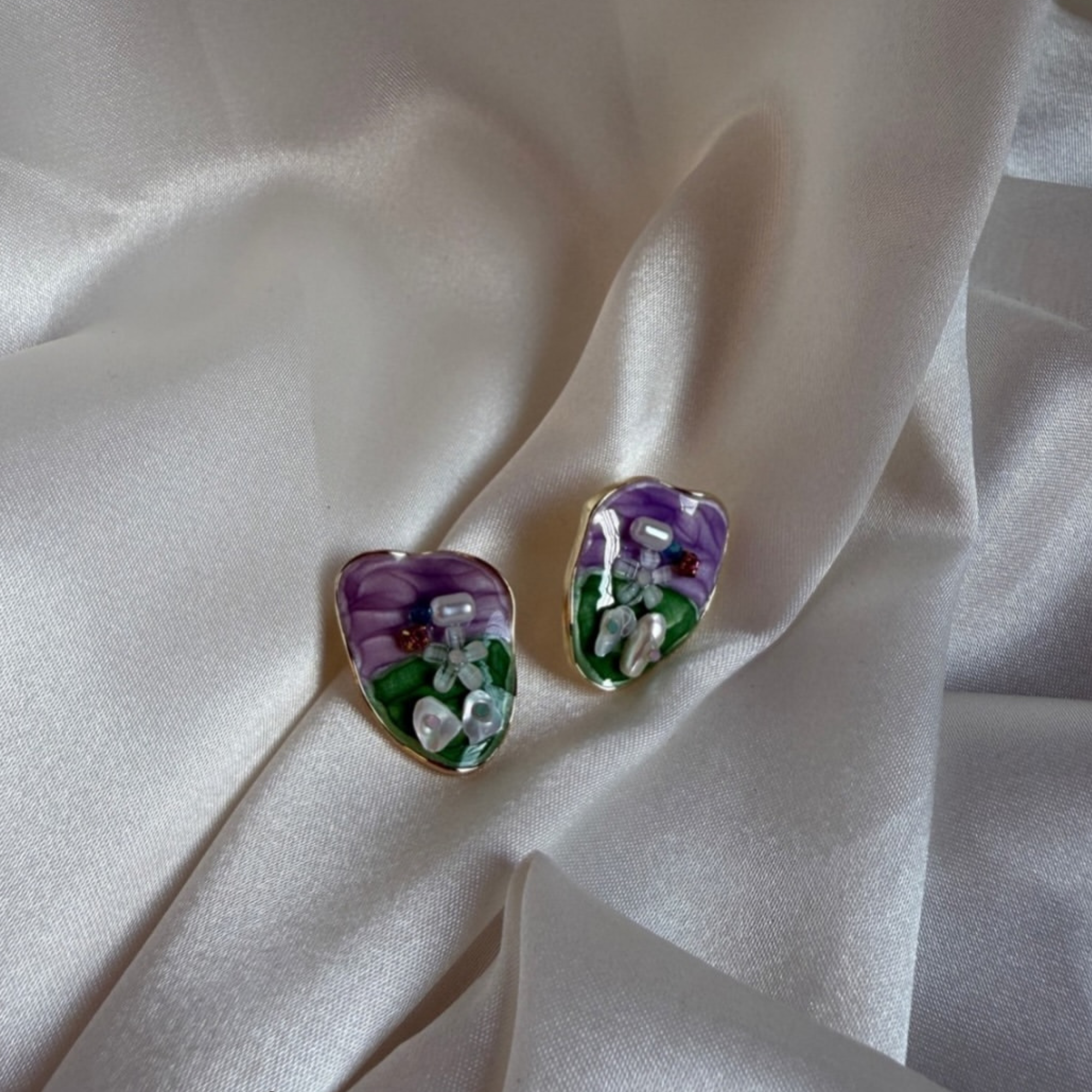 Classic Vintage Art Enamel Earrings