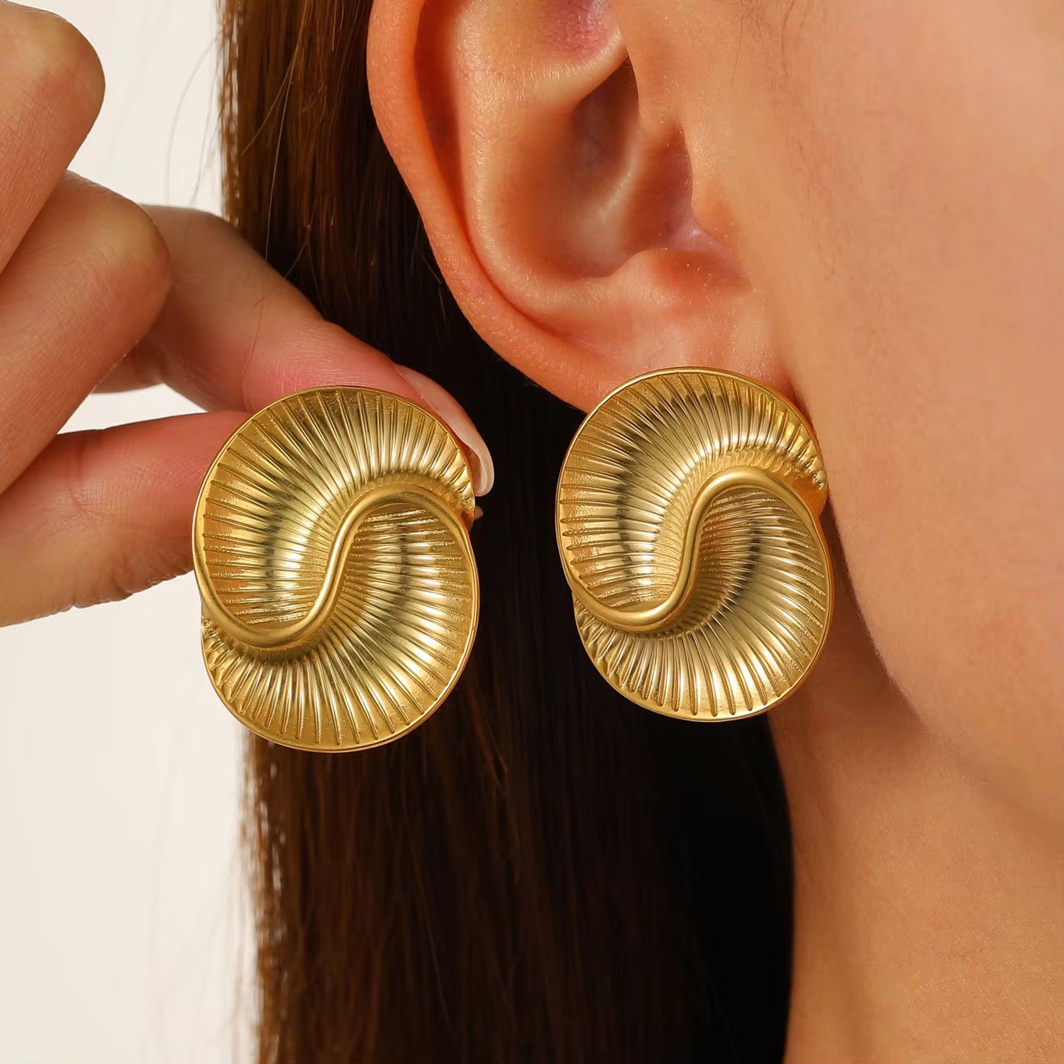 Eclipse Earring