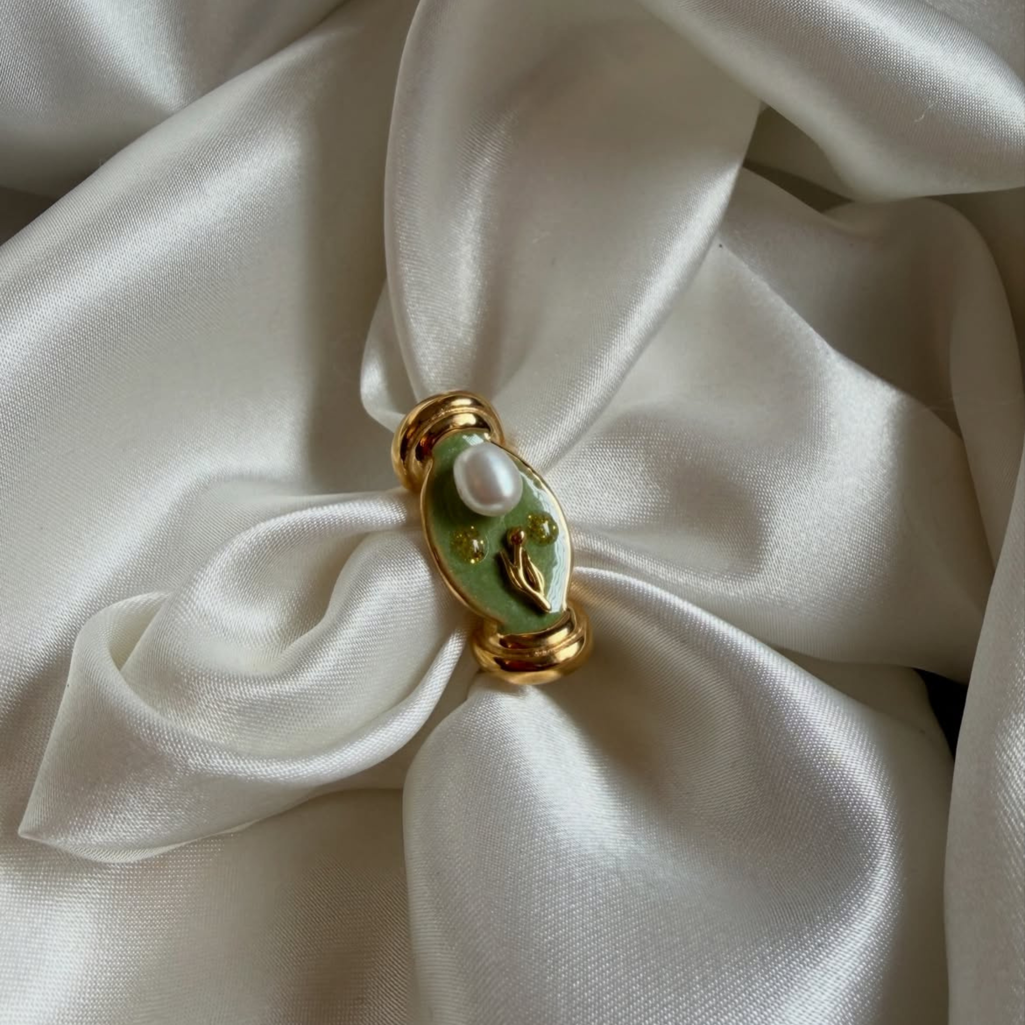 Verdant Pearl Ring